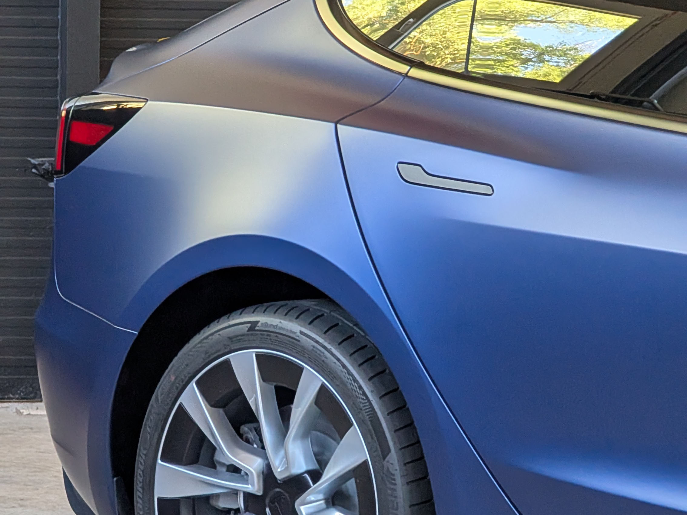 Tesla Model 3 Performance